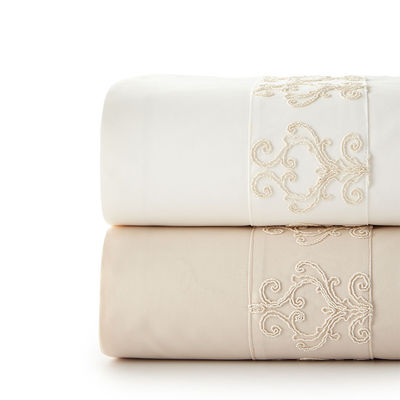Anti Dust Mite Smooth Microfiber 100% Polyester Embroidery Luxury Bedding Sheet Set