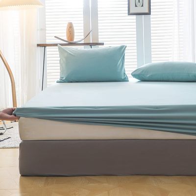 200TC Polyester Bedding Set 1 Fitted Sheet and 2 Pillowcases for a Good Night's Sleep