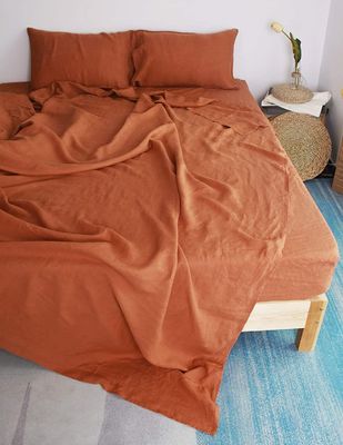 Create a Cozy Bedroom with Our All-Season 100% French Linen Sheet Set Stone Washed