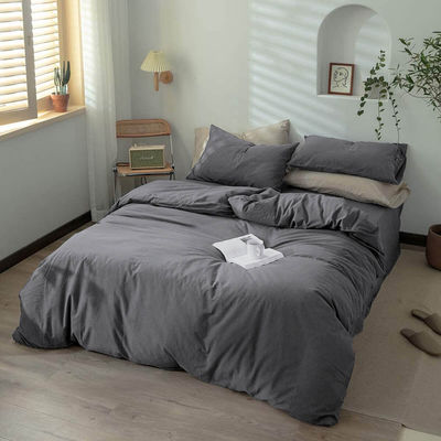 All-Season Solid Pattern King Size Microfiber Hotel Bedding Sets at Reador for Hotels