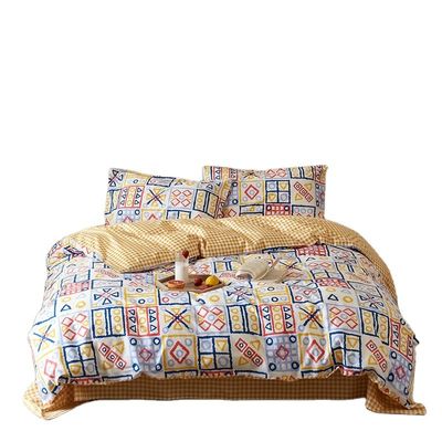 Polyester Printed Quilt Cover Four Piece Set Customized for Your Satisfaction and Comfort